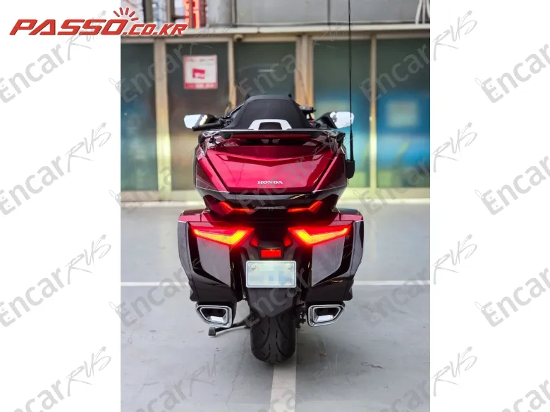 HONDA GOLDWING TOUR DCT AIRBAG - фото 2