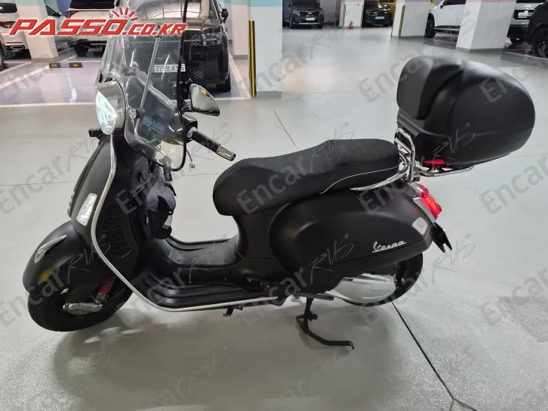 Vespa Gts 300 Super Sport - фото 1