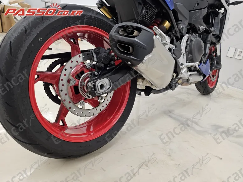 Bmw F 900 R - фото 6