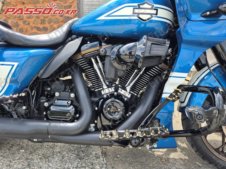 Harley-Davidson Road Glide St - фото 4