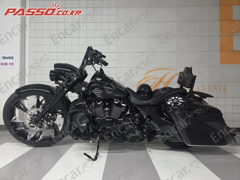 HARLEY-DAVIDSON ROAD KING SPECIAL - фото 5