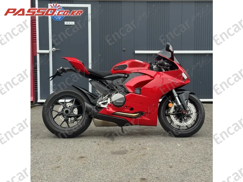 Ducati Panigale V2 - фото 0