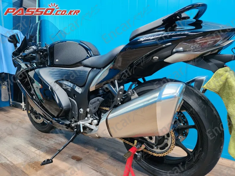 Suzuki Gsx R 1300 Hayabusa - фото 3