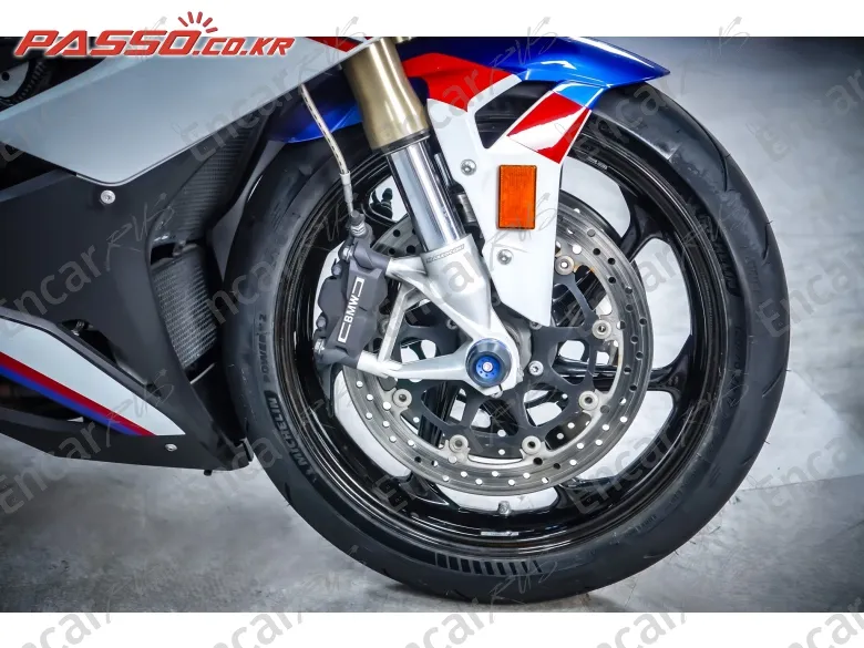 BMW S 1000 RR - фото 5