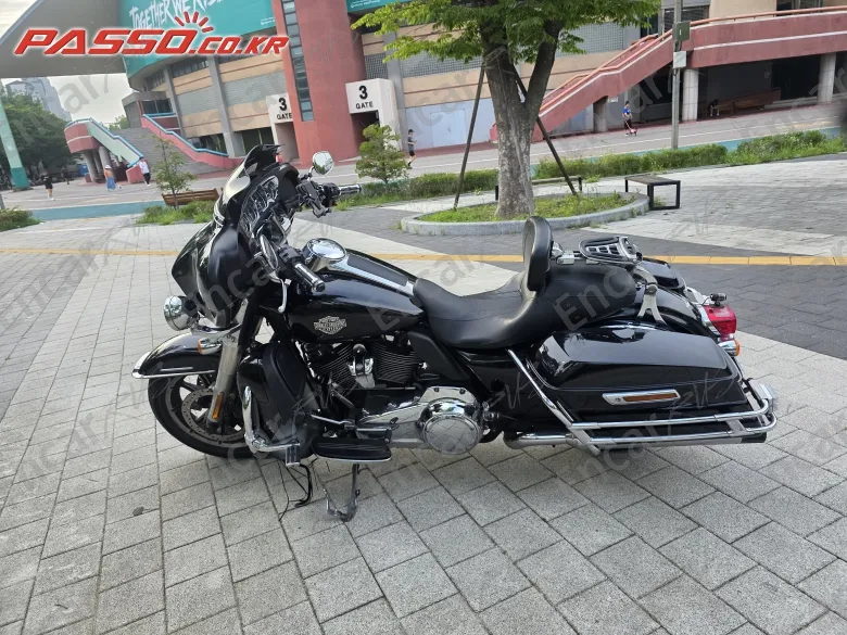 Harley-Davidson Flhti - фото 1