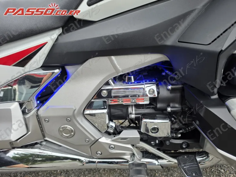 Honda Goldwing Tour Mt - фото 4