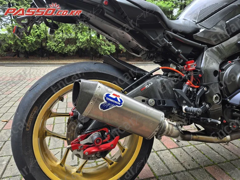Yamaha Mt 10 - фото 6