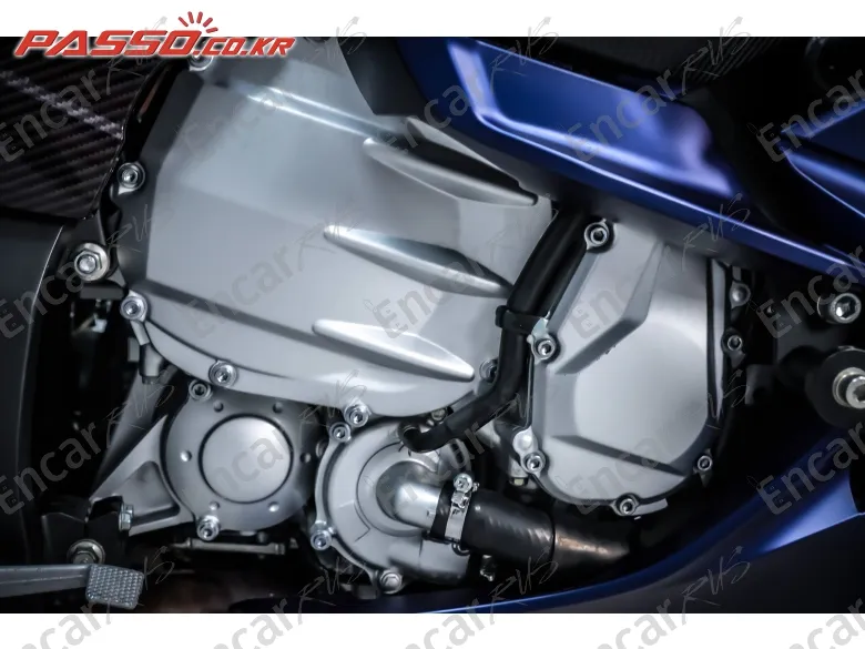 YAMAHA FJR 1300 - фото 4