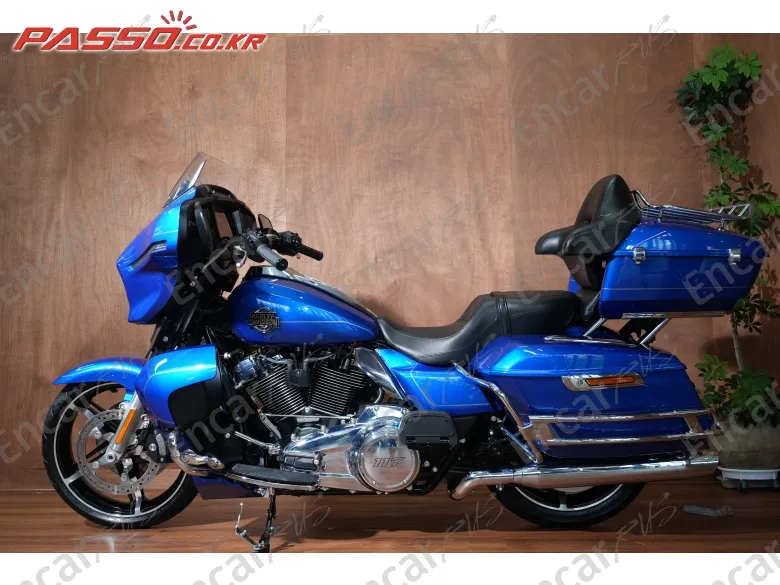 HARLEY-DAVIDSON STREET GLIDE ULTRA - фото 1