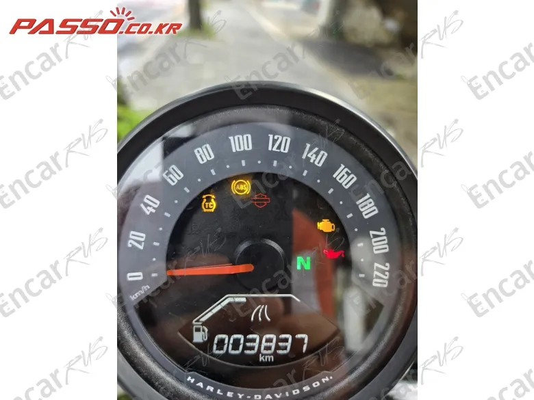 Harley-Davidson Breakout 117 - фото 3