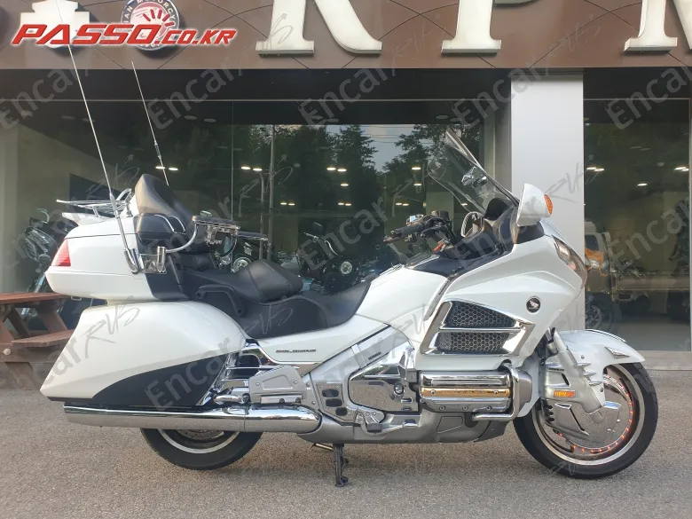 Honda Goldwing 1800 - фото 0