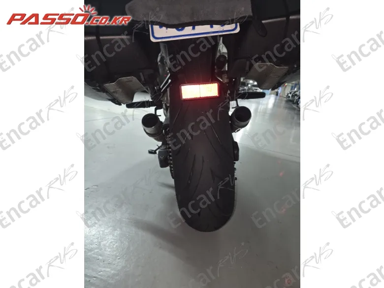 Kawasaki Z 1000 Sx - фото 2