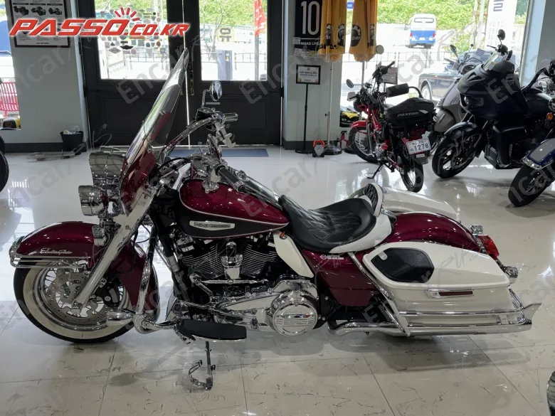 Harley-Davidson Electra Glide Highway King - фото 1