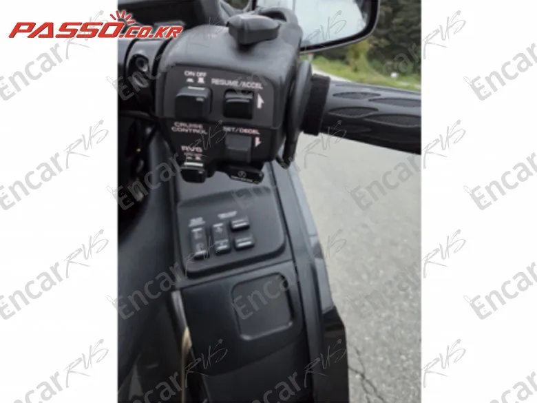 Honda Goldwing 1800 - фото 3