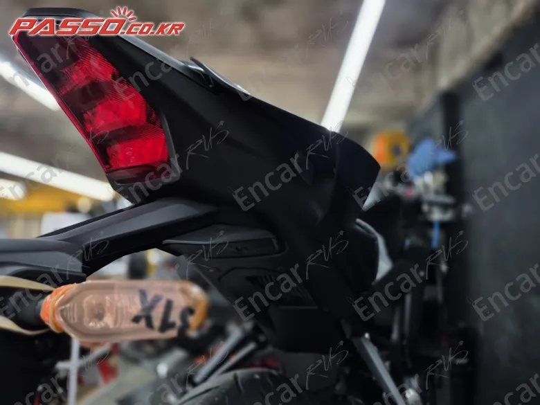 Yamaha Yzf R3 - фото 5