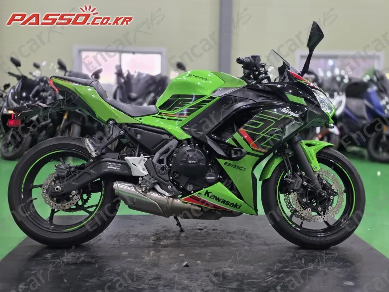 Kawasaki Ninja 650 Abs - фото 0