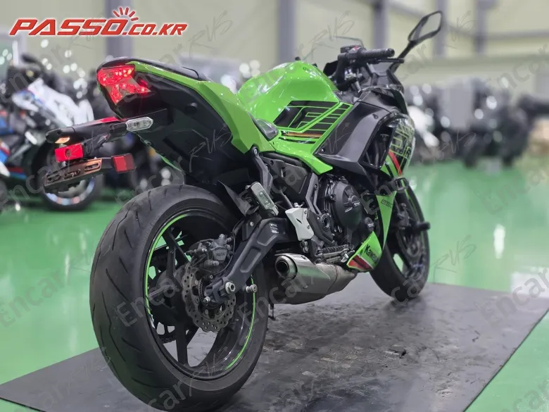 Kawasaki Ninja 650 Abs - фото 6