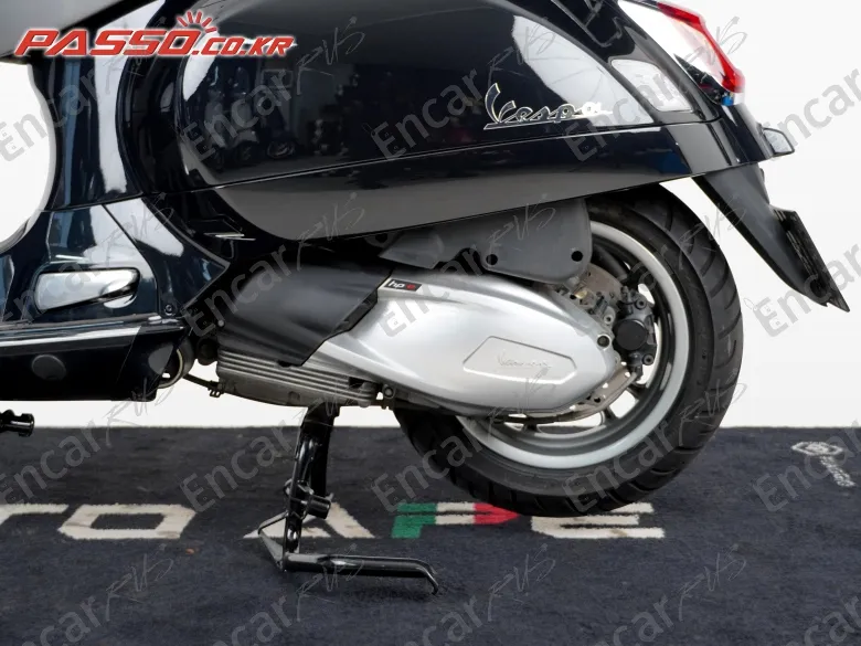 Vespa Gts 300 Classic - фото 4