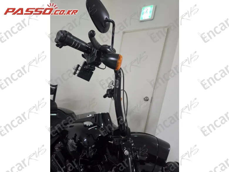 Harley-Davidson Road King Special - фото 3