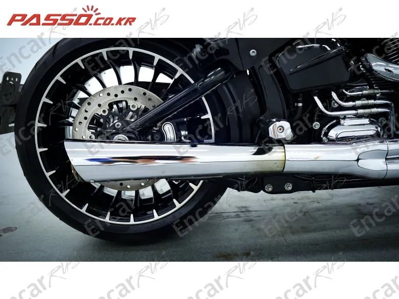 Harley-Davidson Breakout - фото 6