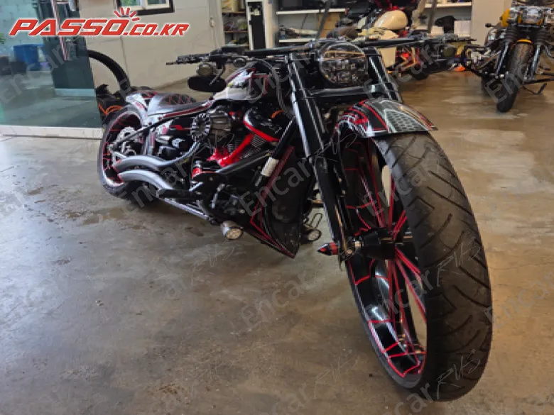 Harley-Davidson Breakout 114 - фото 3