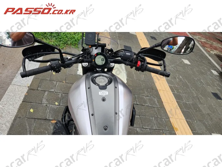 YAMAHA XSR 700 - фото 3