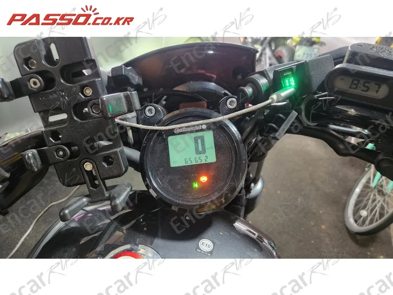 Yamaha Bolt 950 - фото 6
