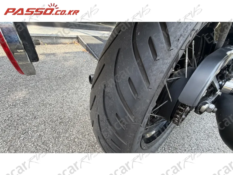 Triumph Bonneville T120 - фото 5