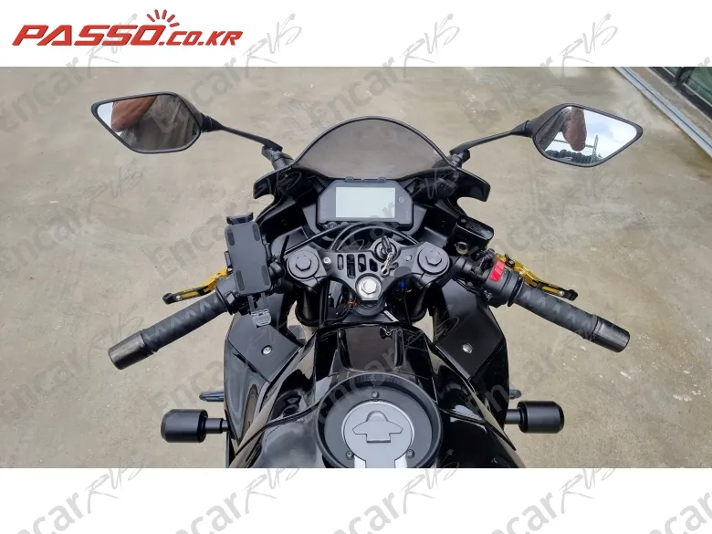 Yamaha Yzf R3 - фото 3