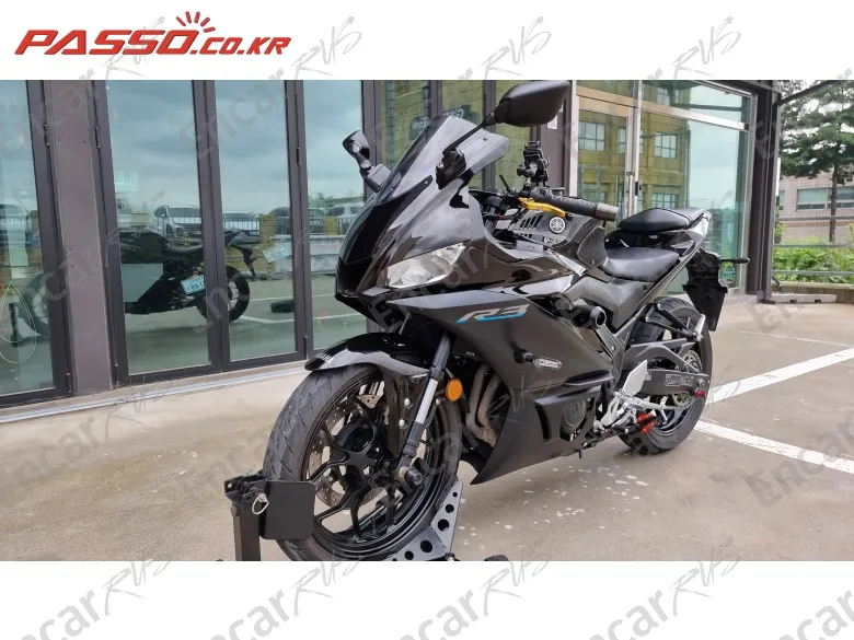 Yamaha Yzf R3 - фото 4