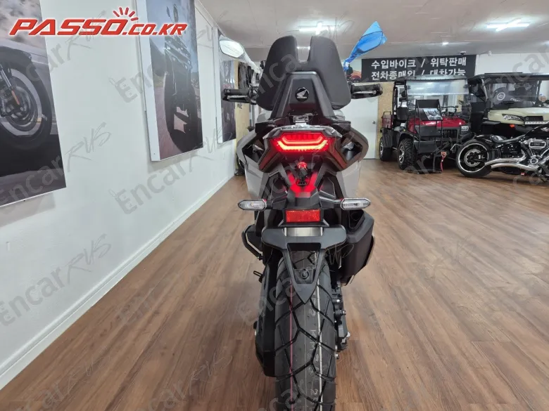 Honda X Adv - фото 2