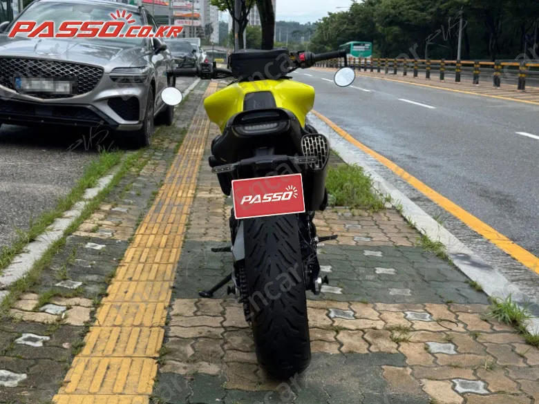 Husqvarna Vitpilen 801 - фото 2