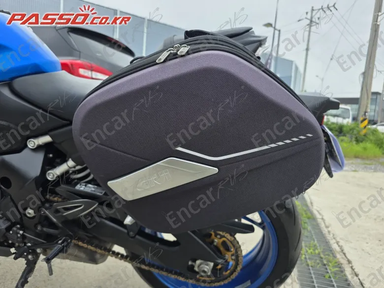 Suzuki Gsx S 1000 - фото 4