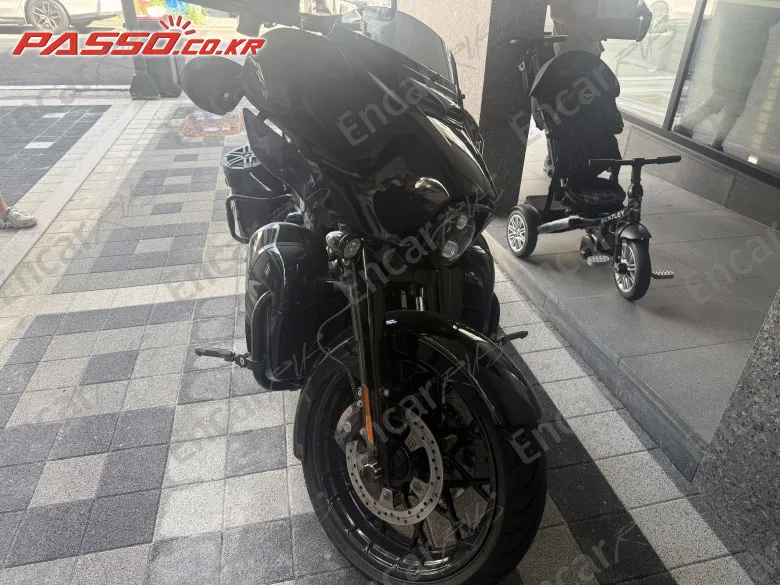 Harley-Davidson Flhxs Street Glide Special - фото 1