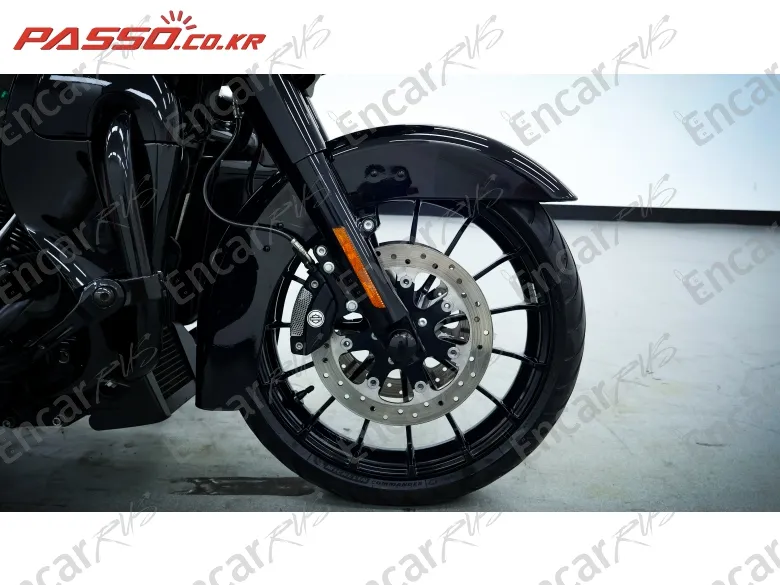 Harley-Davidson Road Glide Special - фото 5