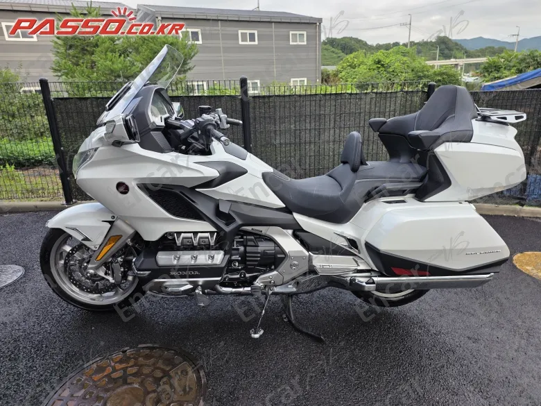 HONDA GOLDWING TOUR DCT AIRBAG - фото 0