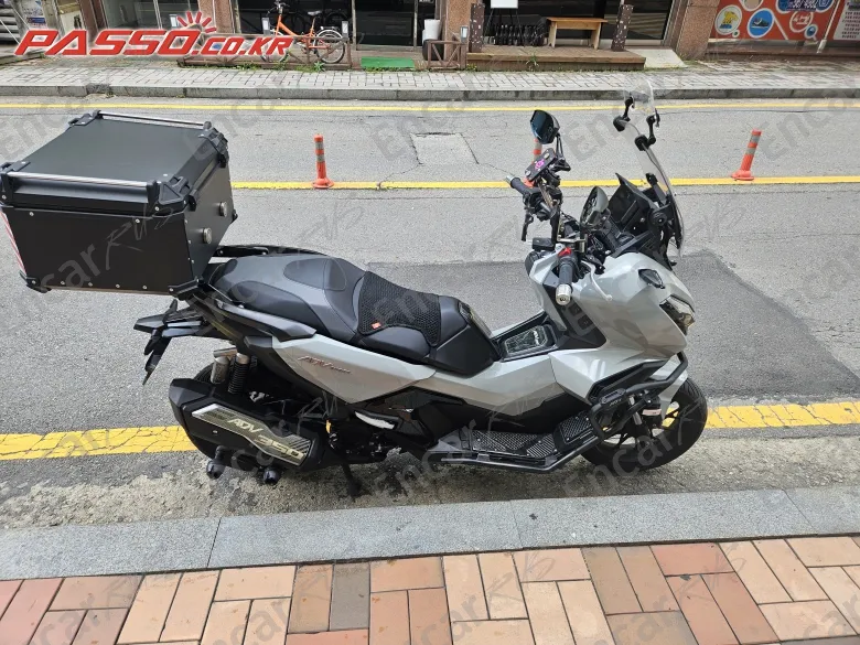Honda Adv 350 - фото 0