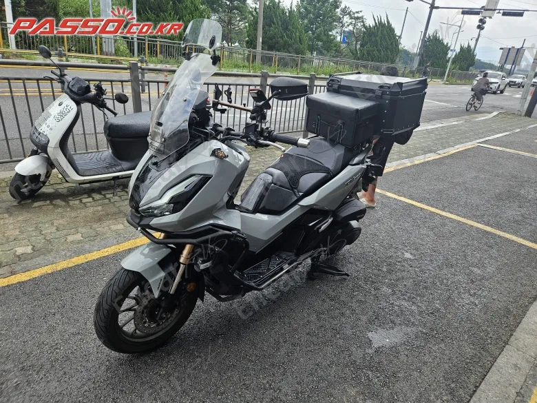 Honda Adv 350 - фото 5