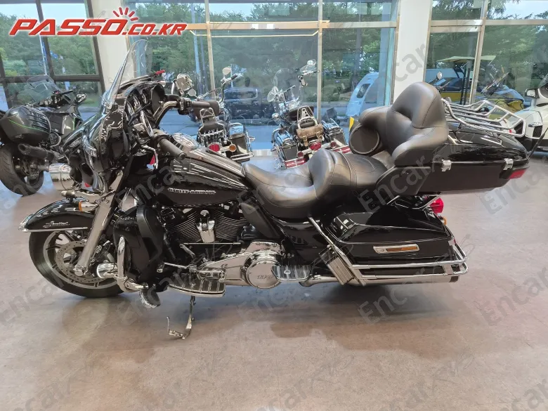 Harley-Davidson Ultra Limited - фото 1