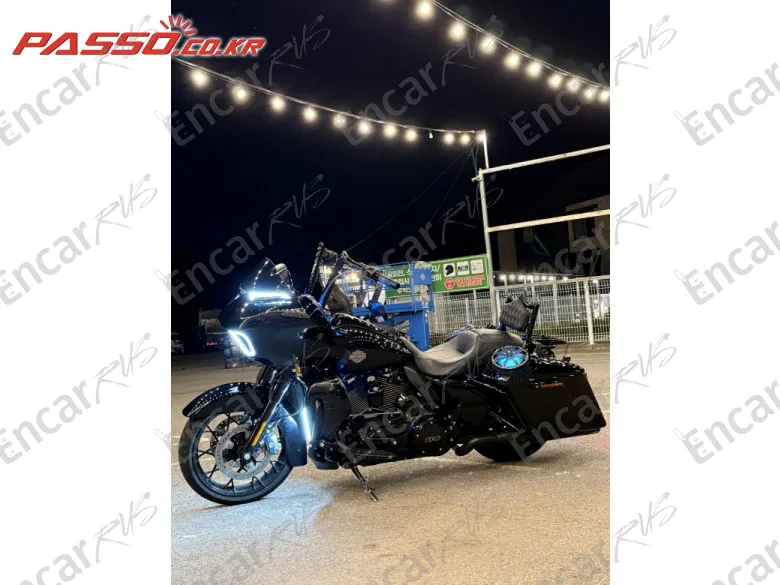 Harley-Davidson Road Glide Special - фото 1
