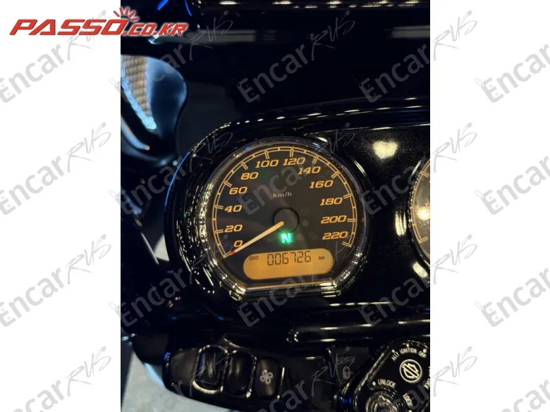 Harley-Davidson Road Glide Special - фото 5