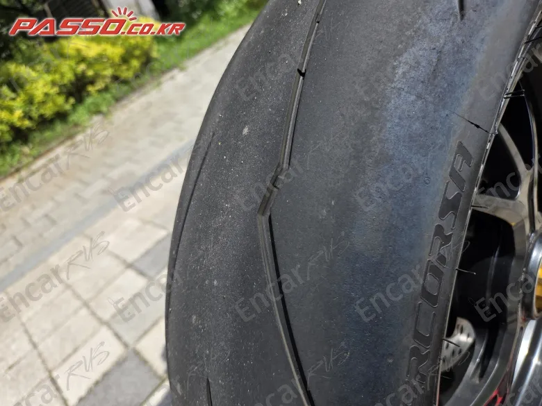 DUCATI MONSTER 1200 R - фото 5
