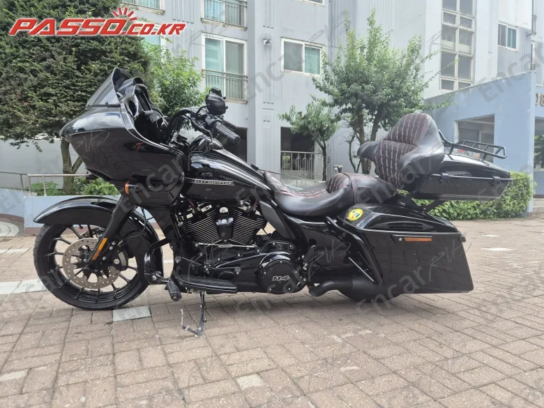 Harley-Davidson Road Glide Special - фото 1