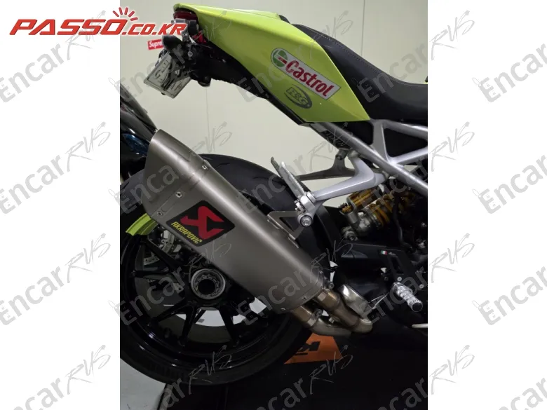 TRIUMPH SPEED TRIPLE 1200 RS - фото 6