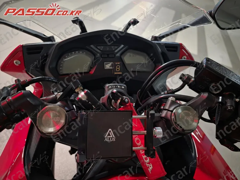 HONDA CBR 650 F - фото 3