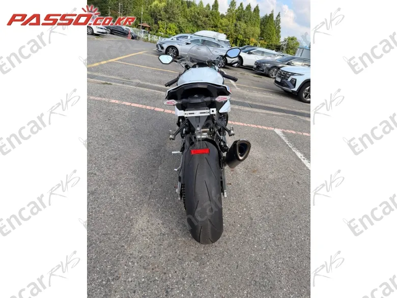BMW S 1000 RR - фото 2