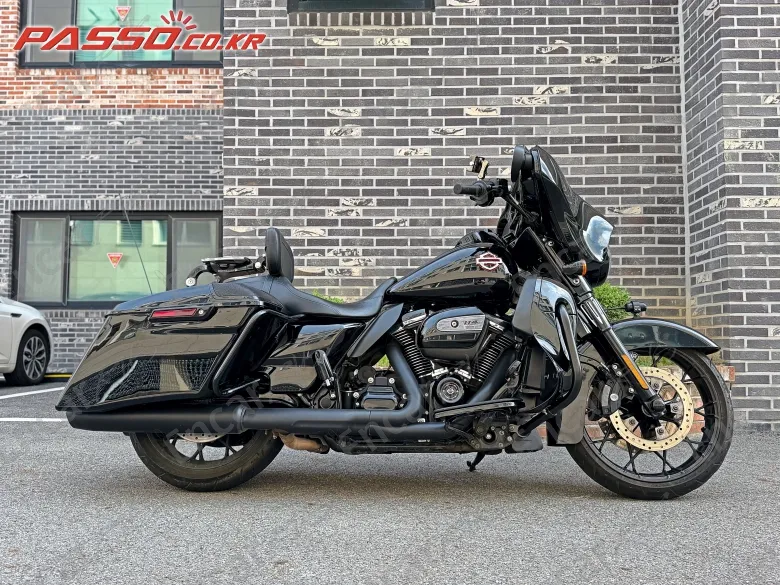 Harley-Davidson Flhxs Street Glide Special - фото 0