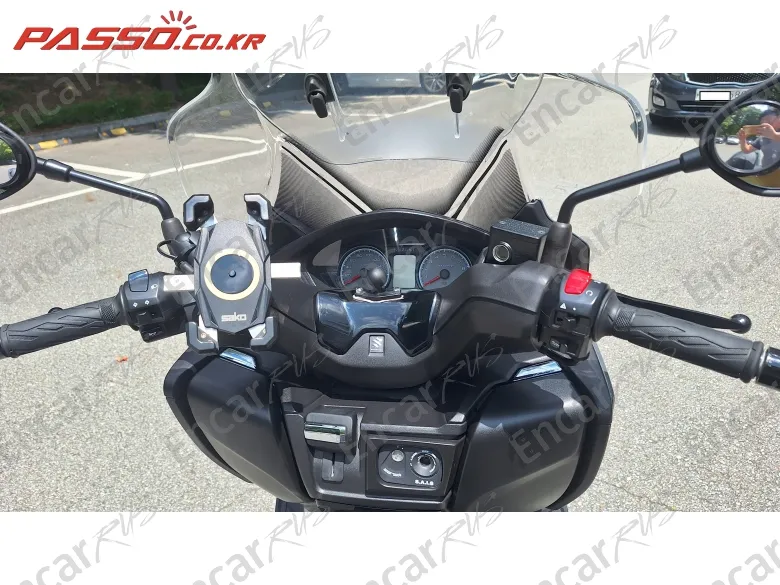 Suzuki Burgman 400 Abs - фото 3