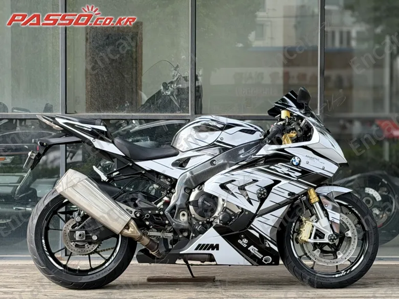 BMW S 1000 RR - фото 0