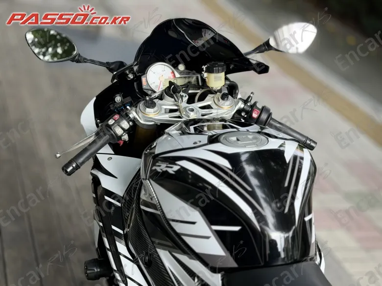 BMW S 1000 RR - фото 3